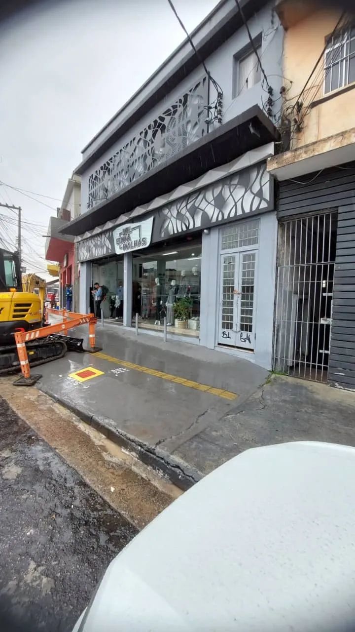 Galpão na Rua Edimburgo, 270 - Subsolo 1  180 m²