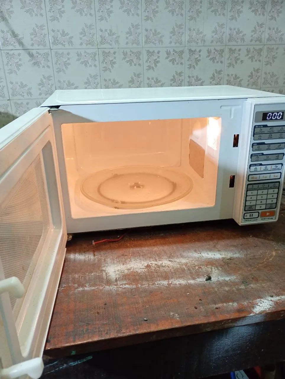 Microondas Midea 20 litros branco - Foto 3