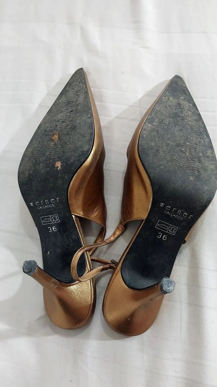 Sapato Scarpin Slingback da werner tam.36 bronze - Foto 2