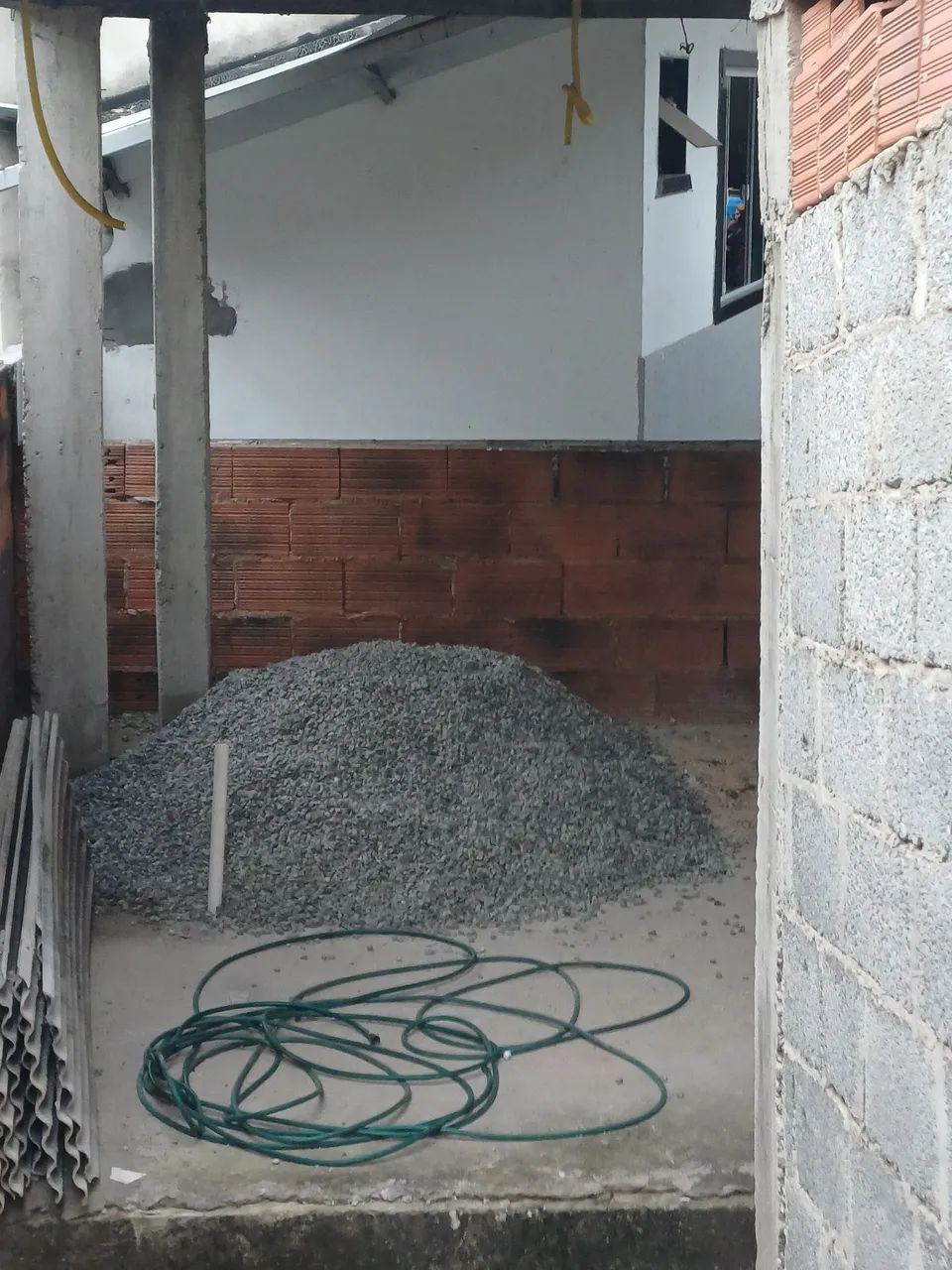 Vendo tereno com estrutura pra 3 laje. - Foto 5