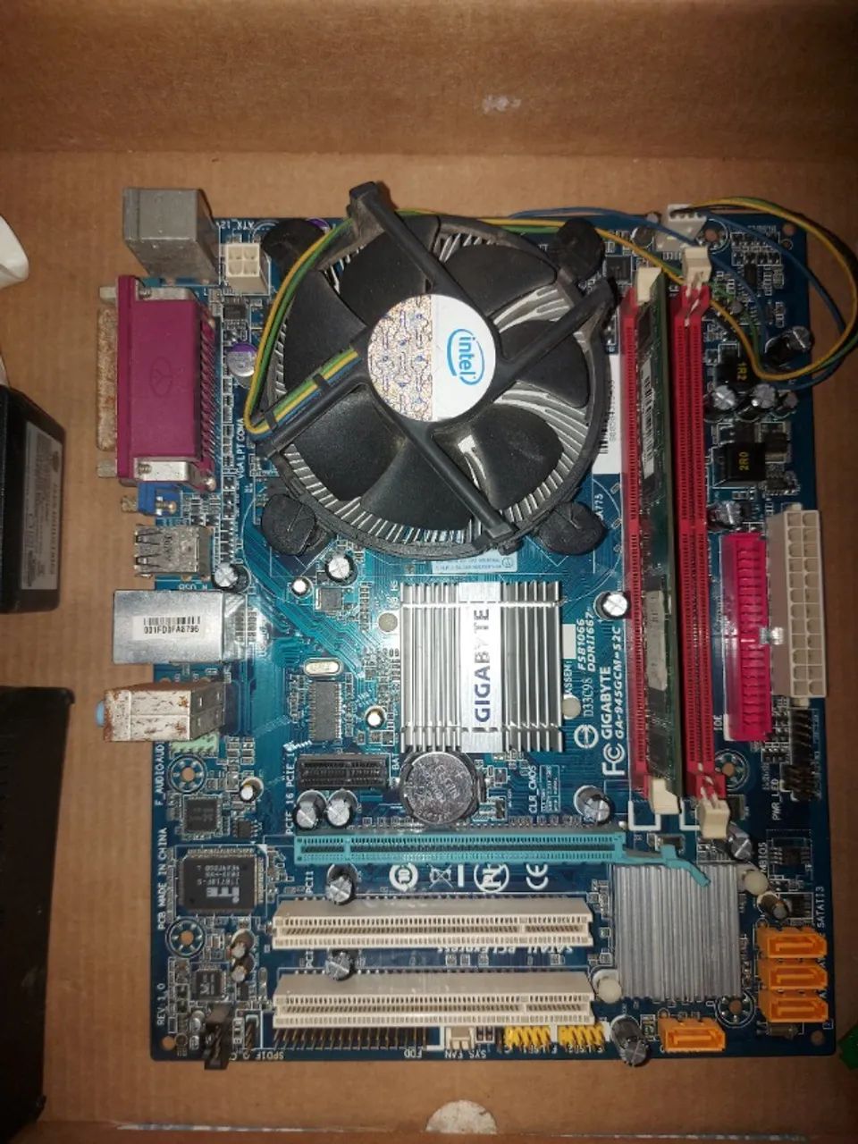 Kit Completo intel 775, preço de desapego, oportunidade, funcionando perfeitamente.