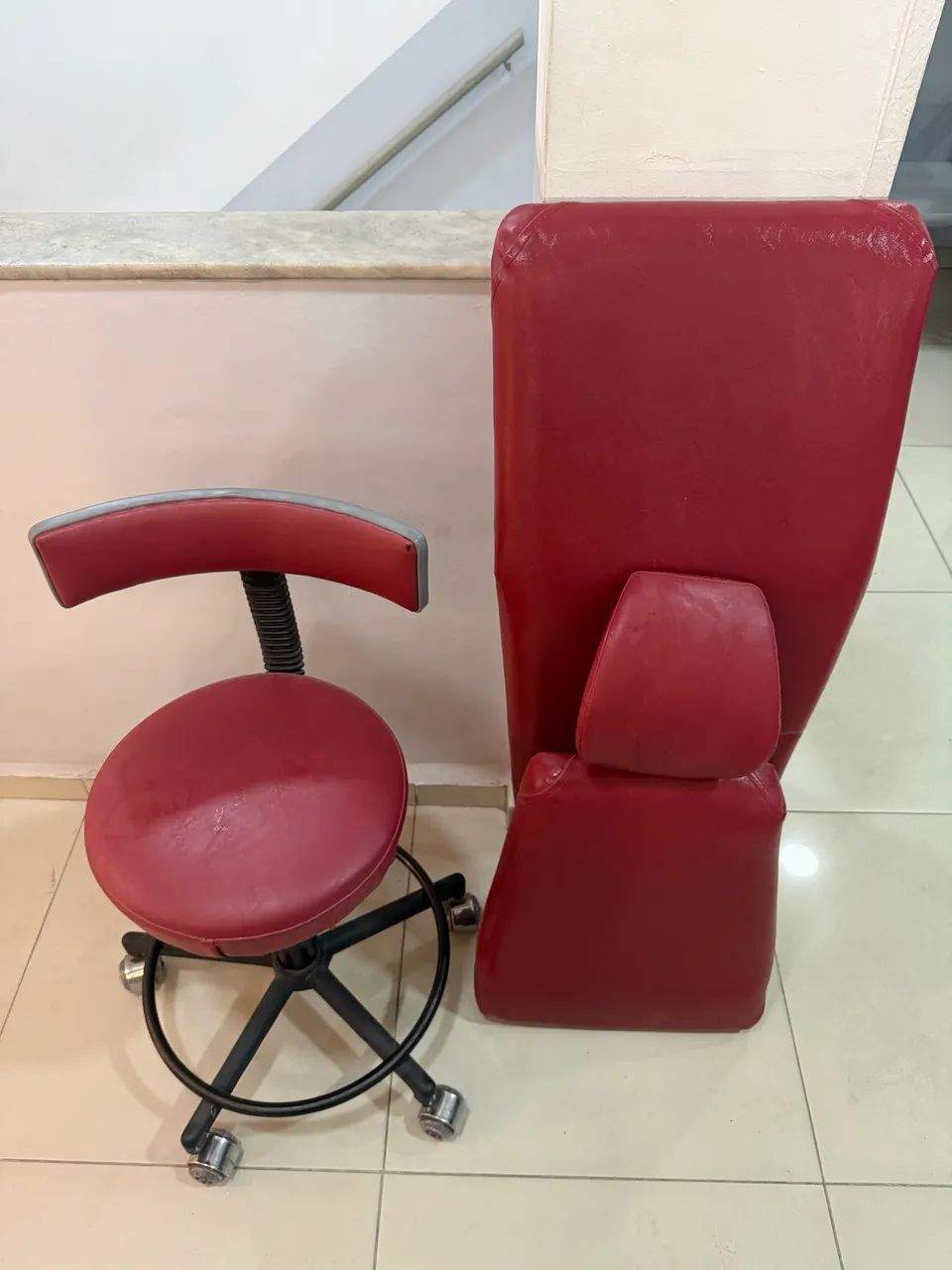 Cadeira mocho e estofamento 
