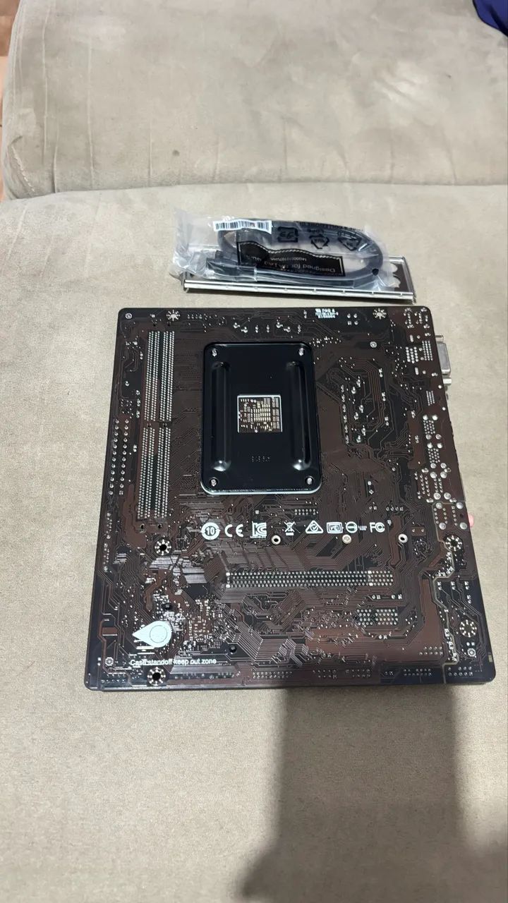     Placa-mãe: MSI A320M-A PRO MAX (MS-7C52) - Foto 2