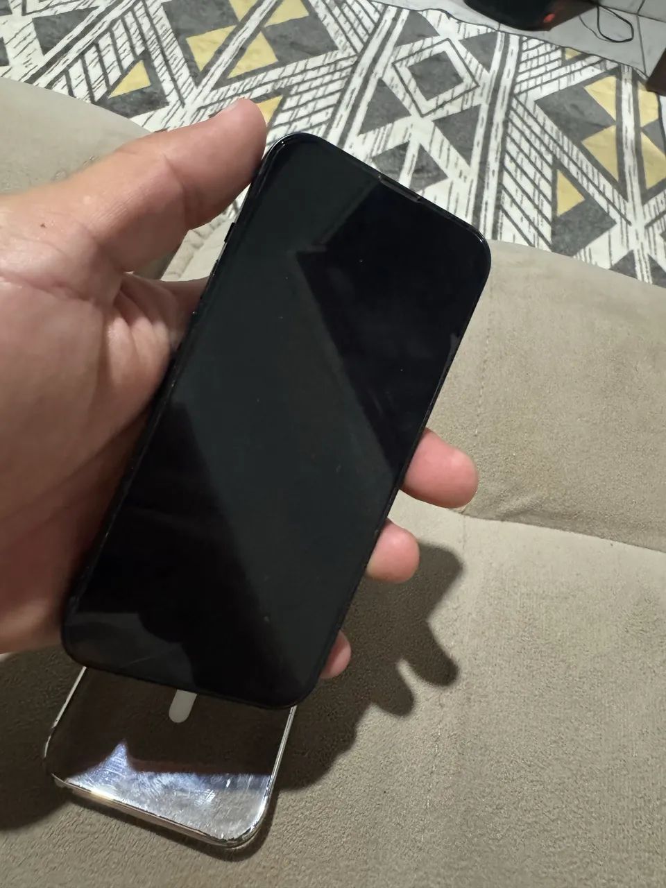 IPHONE 13 - 128G ÚNICO DONO - Foto 2