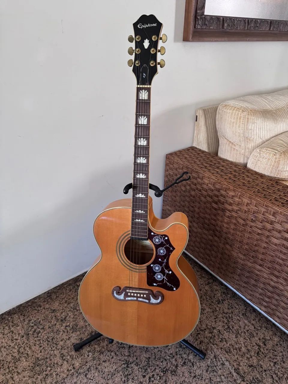 Violão Epiphone EJ200