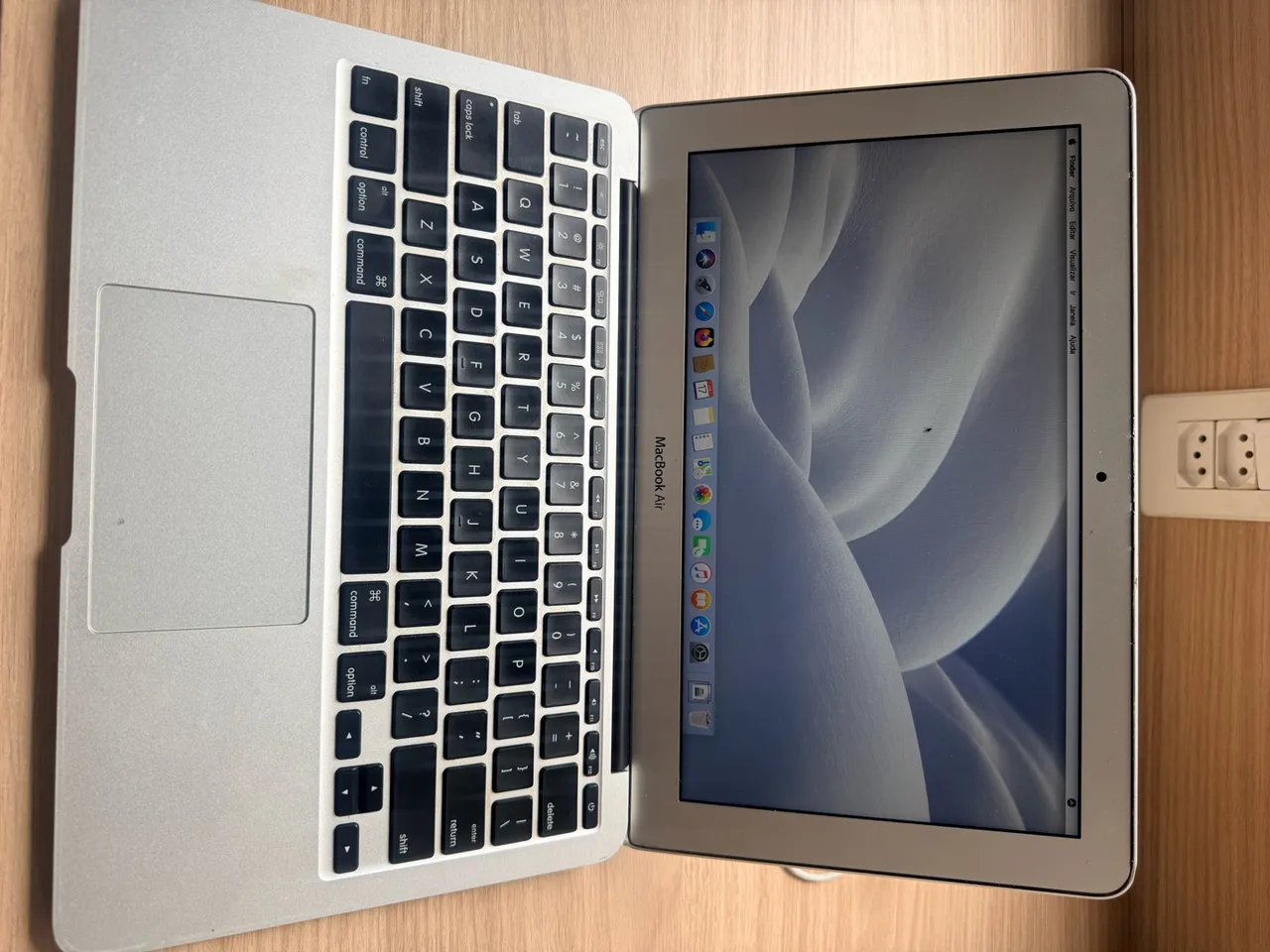 macbook air 11 2011