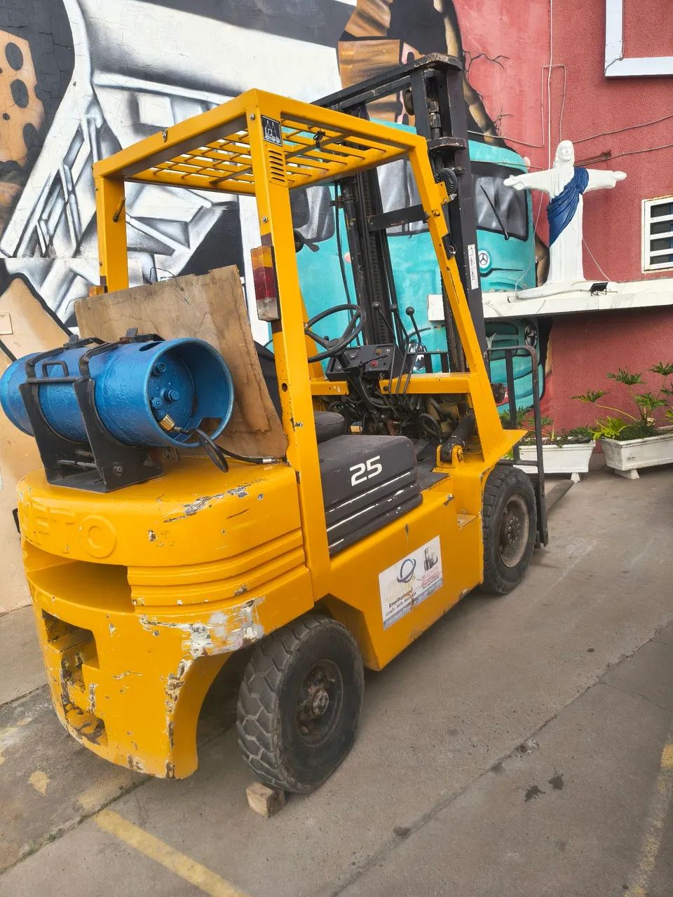 Empilhadeira 1.500kg gás - Foto 3