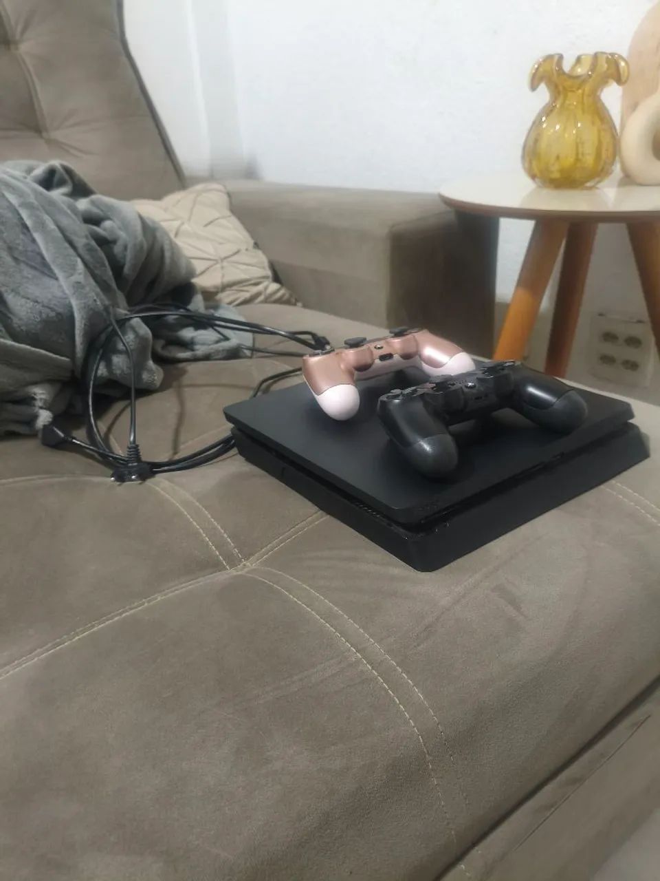 Ps4 slim com 35 jogos  - Foto 3