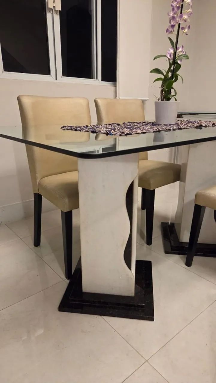 Mesa de jantar com 6 cadeiras - Foto 5