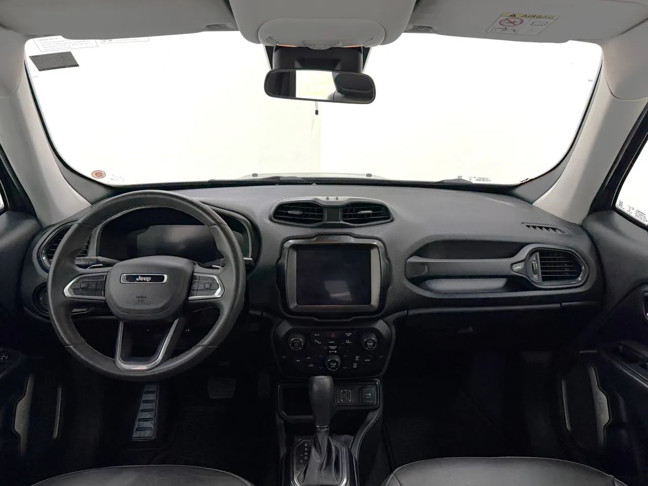 Jeep Renegade Long. T270 1.3 TB 4X2 Flex Aut. 2022 - Foto 8