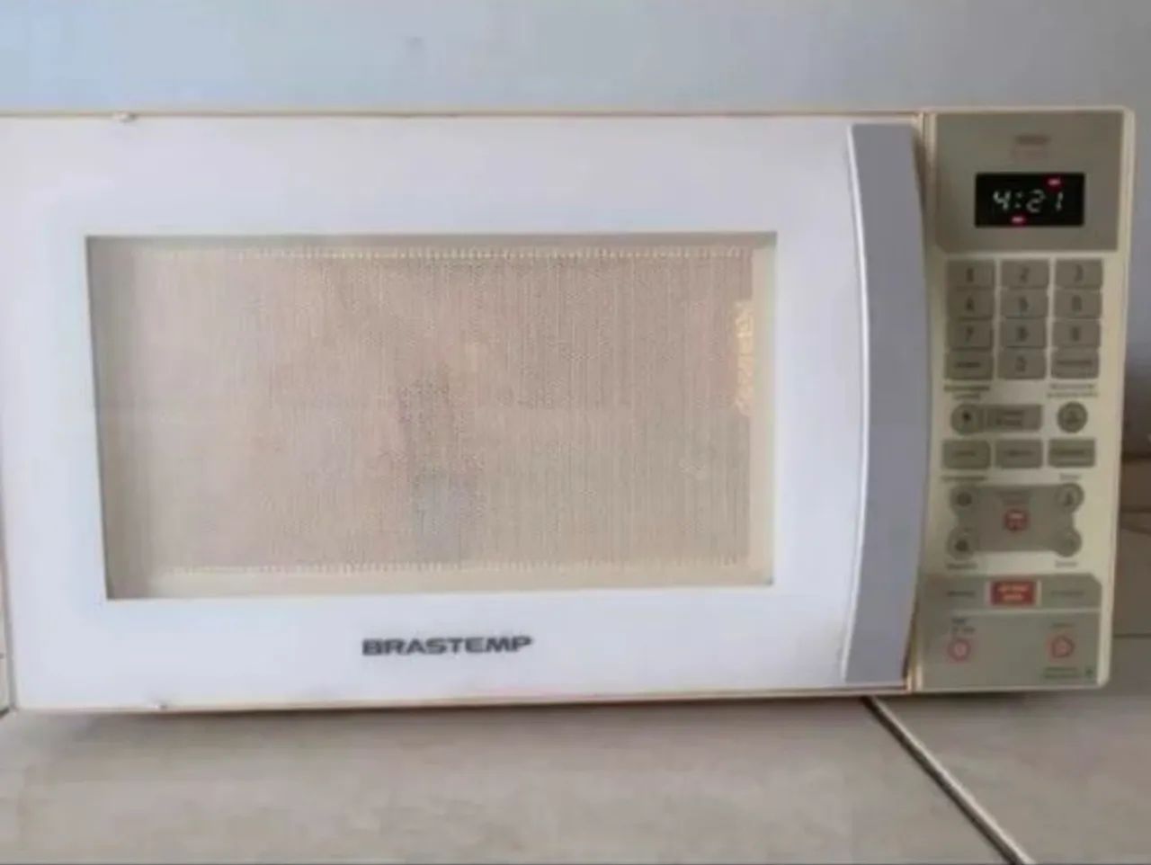 microondas brastemp, com grill, 30 litros, 127v, funcionando perfeitamente  - Foto 4