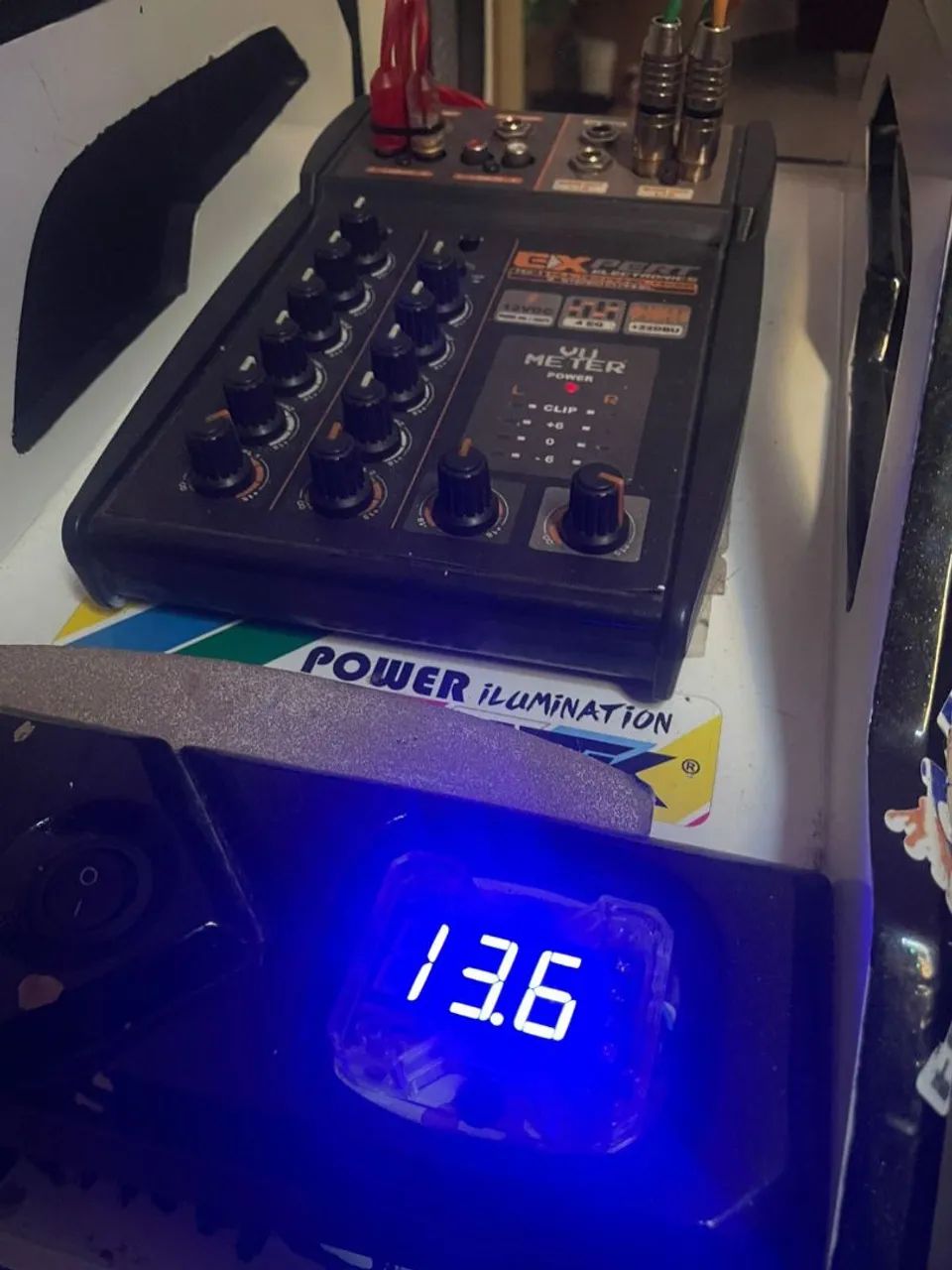 Rack móvel com mesa expert + 15 metros de fio 