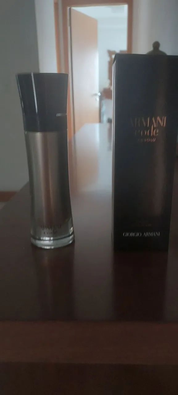 Perfume George armani. Armani Code Absolut - Foto 2