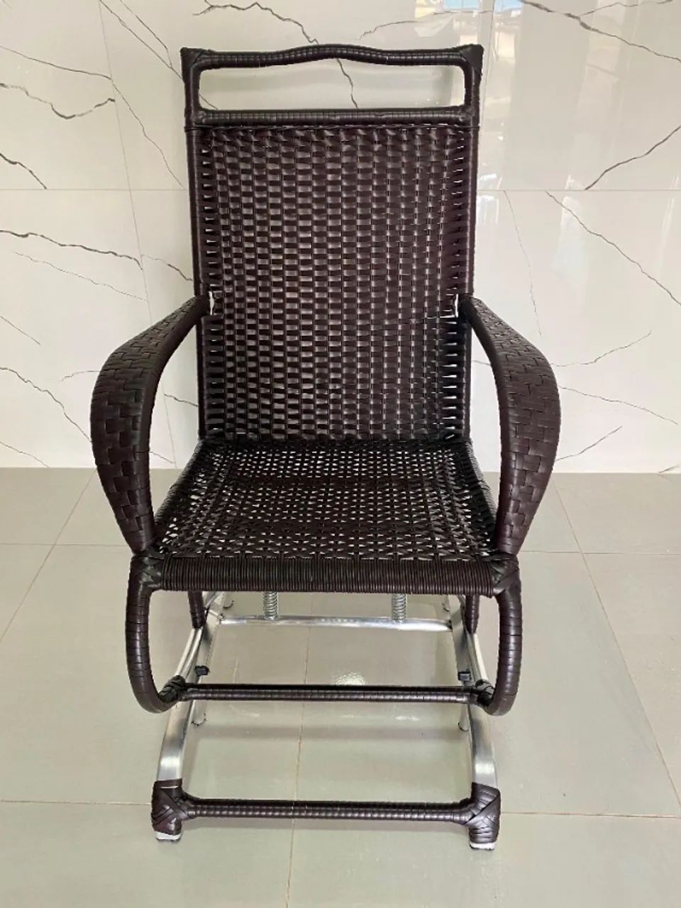 CADEIRA DE BALANÇO/ALUMINIO E FIBRA SINTETICA