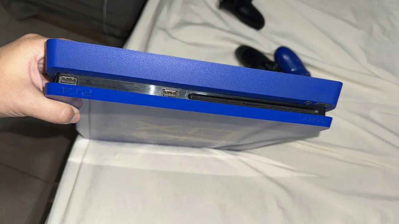 Ps4 azul edición limitada  - Foto 2