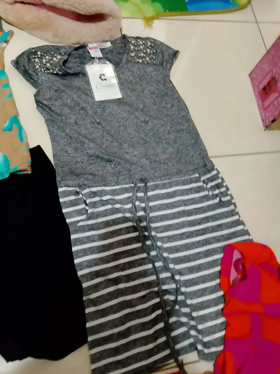 Lote de roupas femininas  - Foto 5