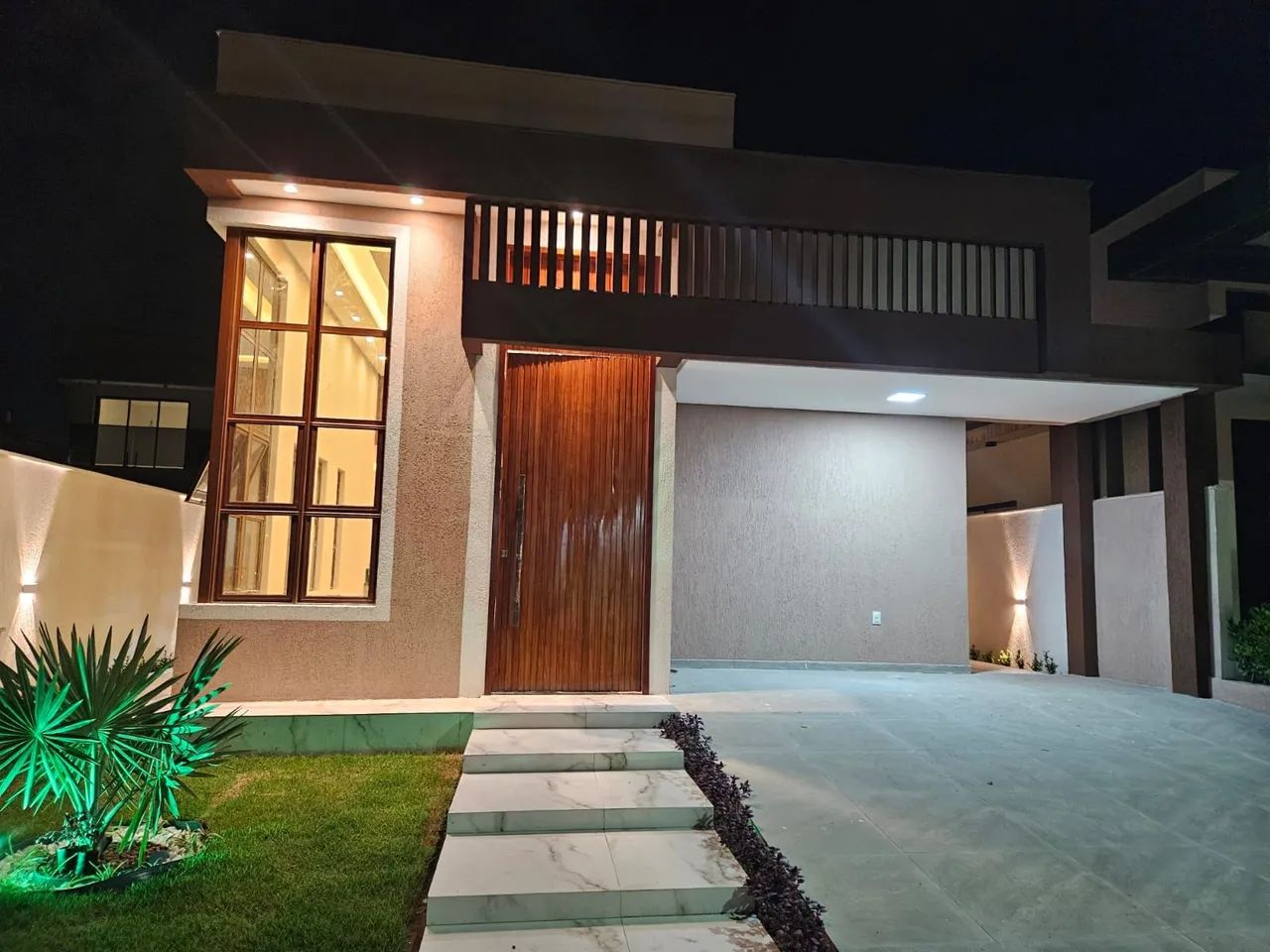 Linda casa No condomínio fechado 