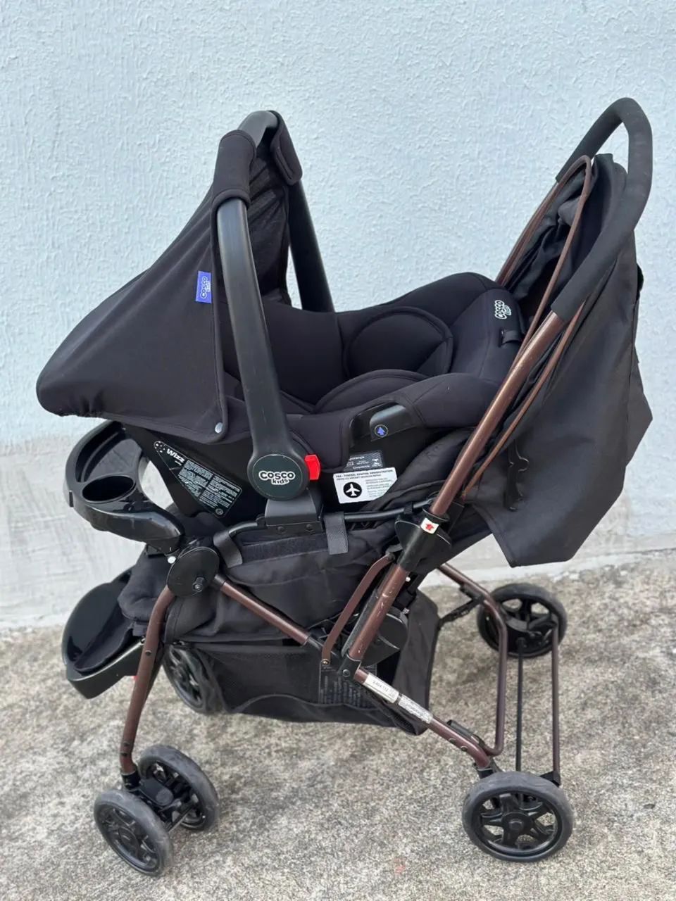 Carrinho com bebê conforto  - Foto 4