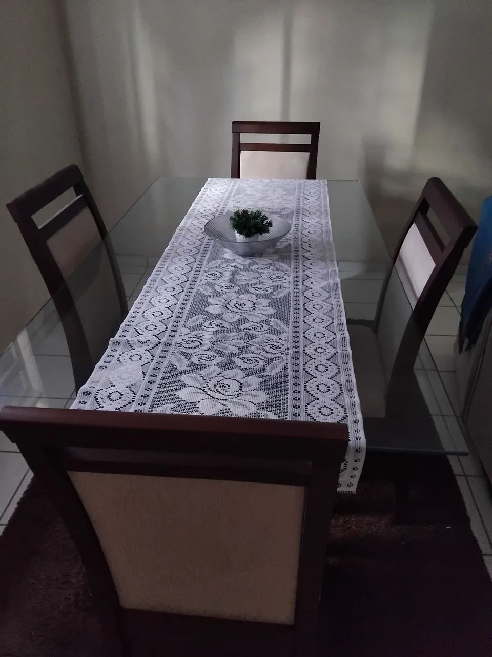 Mesa de vidro/cadeiras4 - Foto 2
