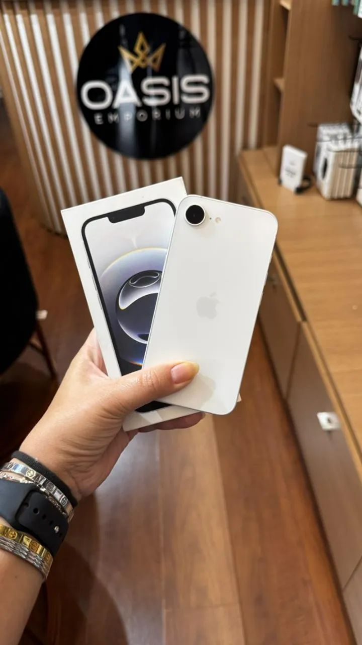 iPhone 16e 128gb Branco Seminovo Semana de Oferta - Foto 2