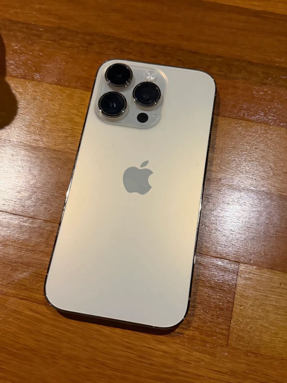 iPhone 14 Pro Dourado - Foto 3