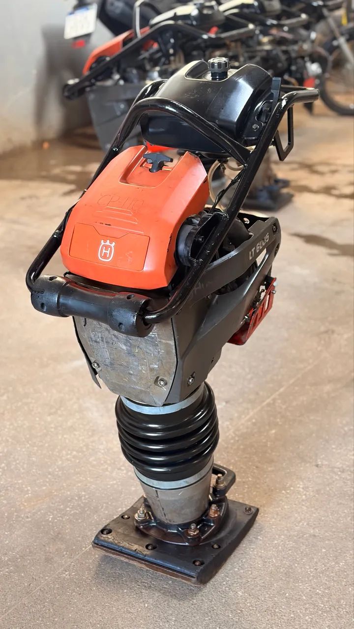 Husqvarna LT 6005 - Compactador de Percussão Profissional - Foto 3