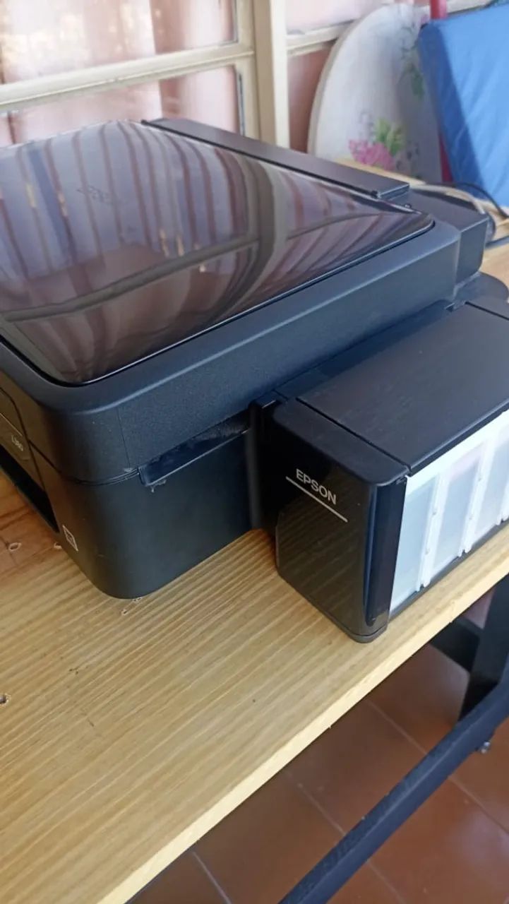 IMPRESSORA EPSON L380 - ÓTIMO ESTADO DE CONSERVAÇÃO - Foto 2