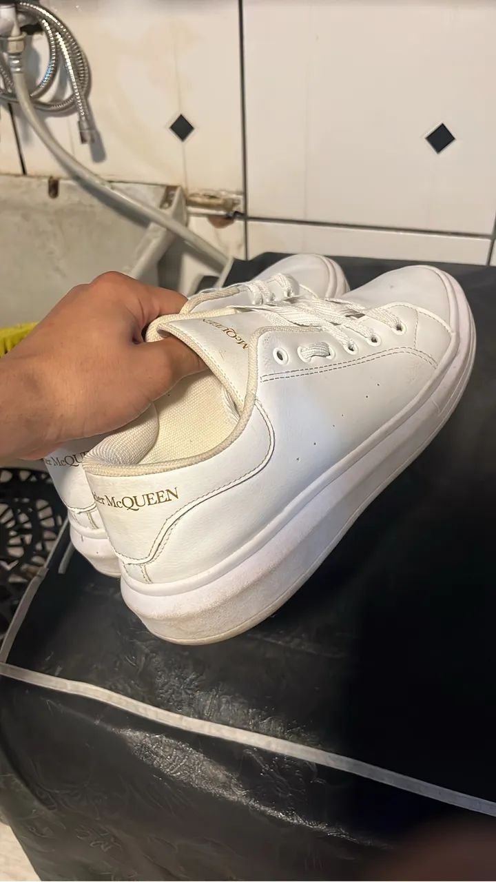 Tênis mcqueen zara 