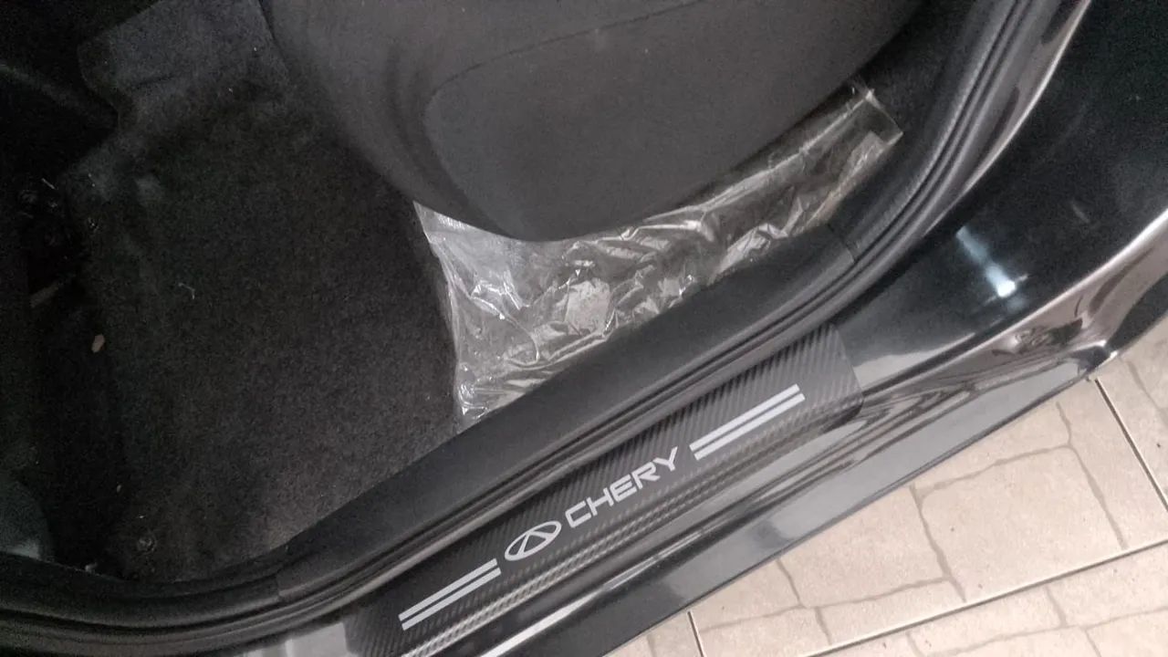 Chery Celer Hatch 1.5 16V Flex 5P 2013 - Foto 5