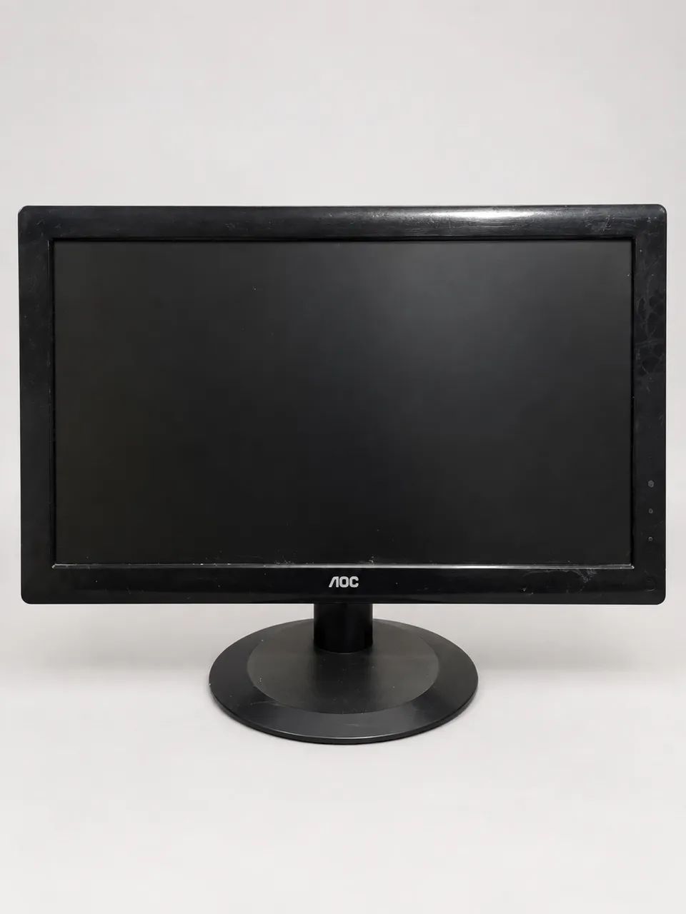 Monitor AOC para PC - R$ 100