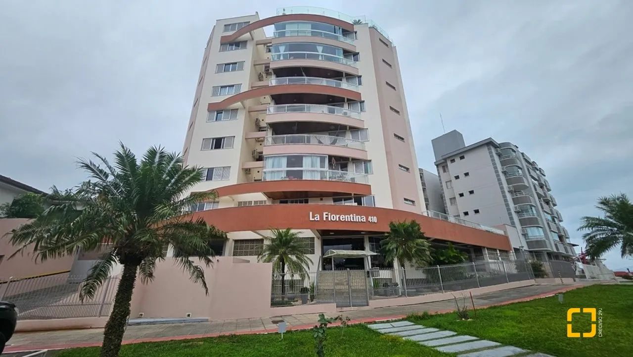 Apartamento em Itaguaçu