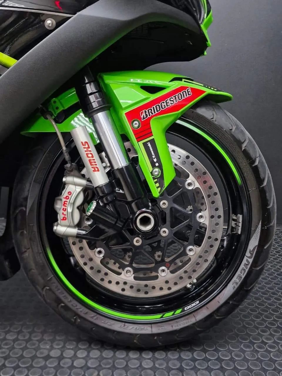 ナデシコ Kawasaki Ninja Zx-10/ Zx-10r 1000cc/40th Aniv. 2024/2024