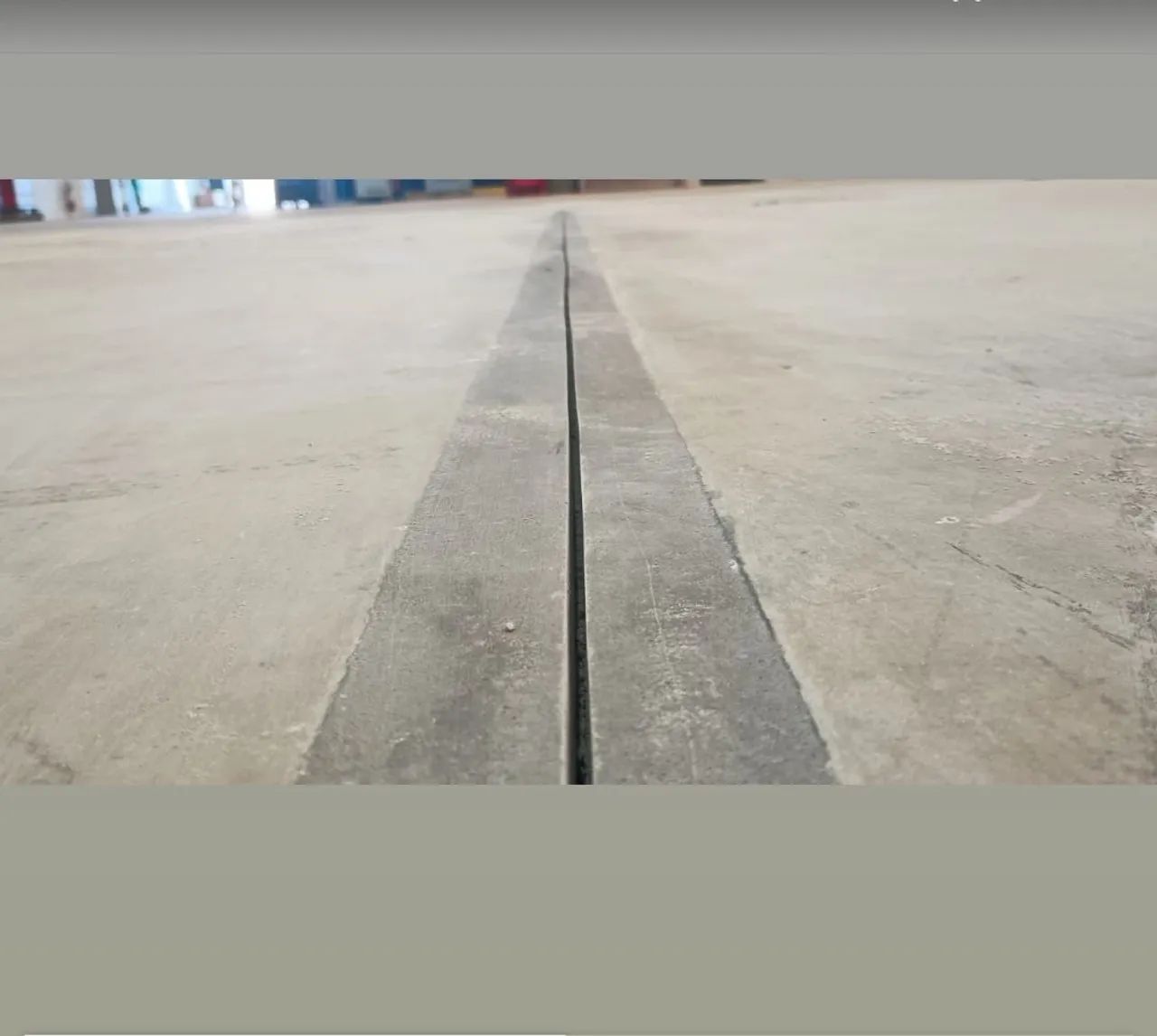 Revestimento de piso de concreto do tipo lápis e pintura  - Foto 3