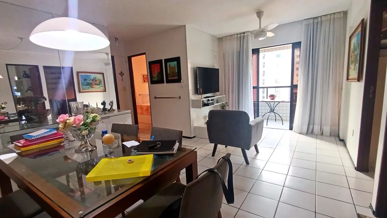 Apartamento com 3 quartos à venda em Maceió