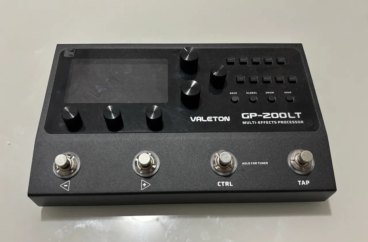 Valeton GP-200LT - R$ 1.000