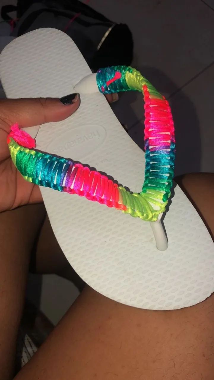 Havaianas decoradas para carnaval 