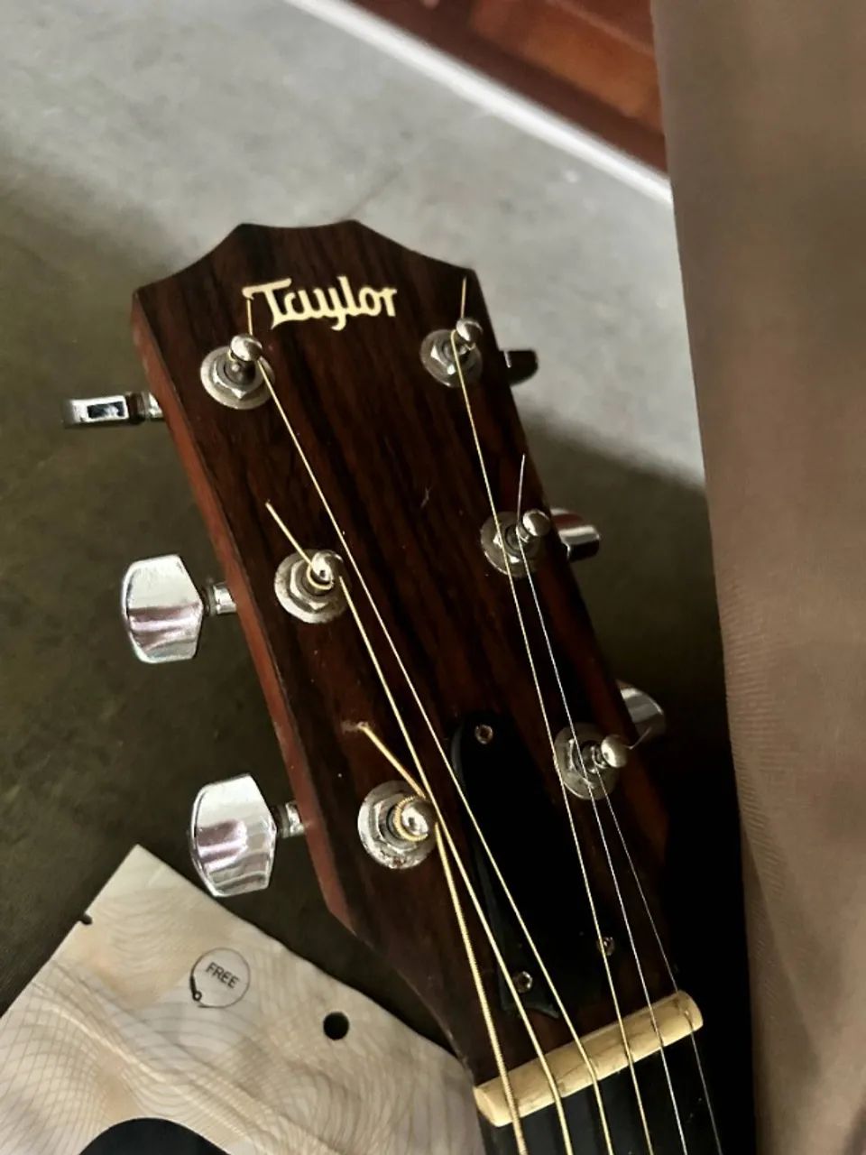 Taylor 114ce violão acústico - Foto 2
