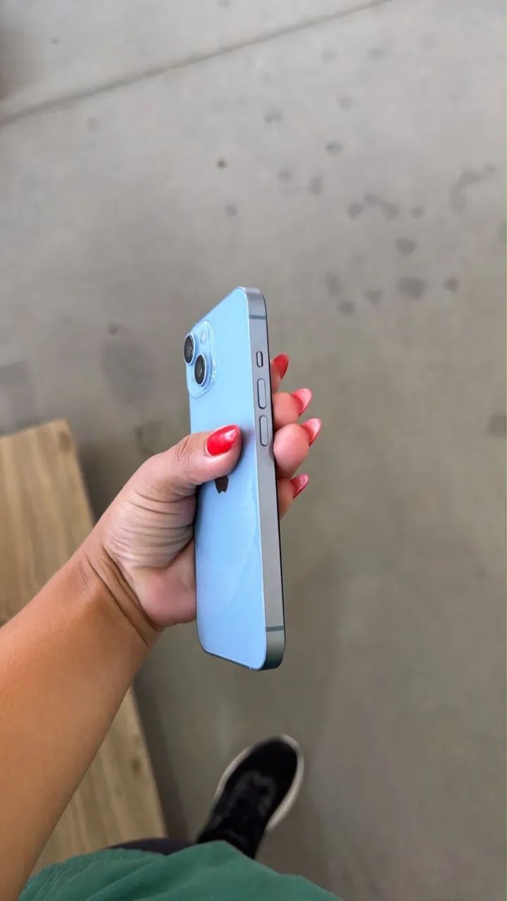 Vende-se iPhone 14 - Foto 2