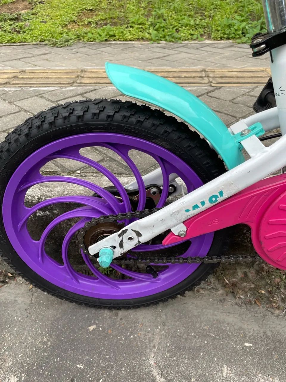 VENDO BICICLETA INFANTIL - Foto 2
