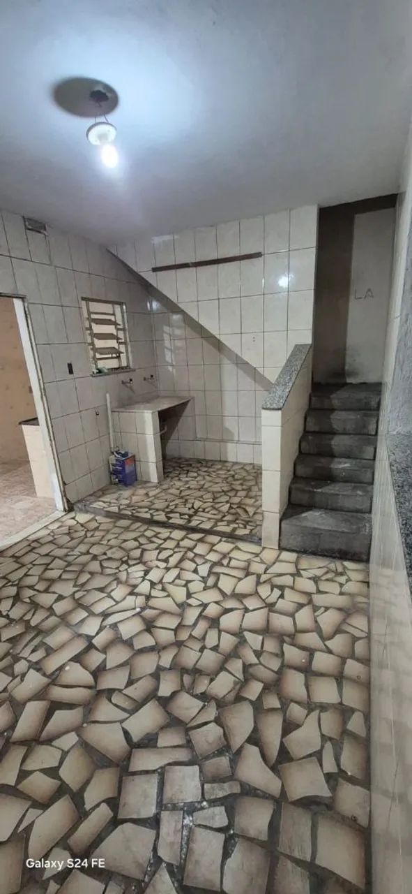 Aluga se sobrado!! - Foto 2