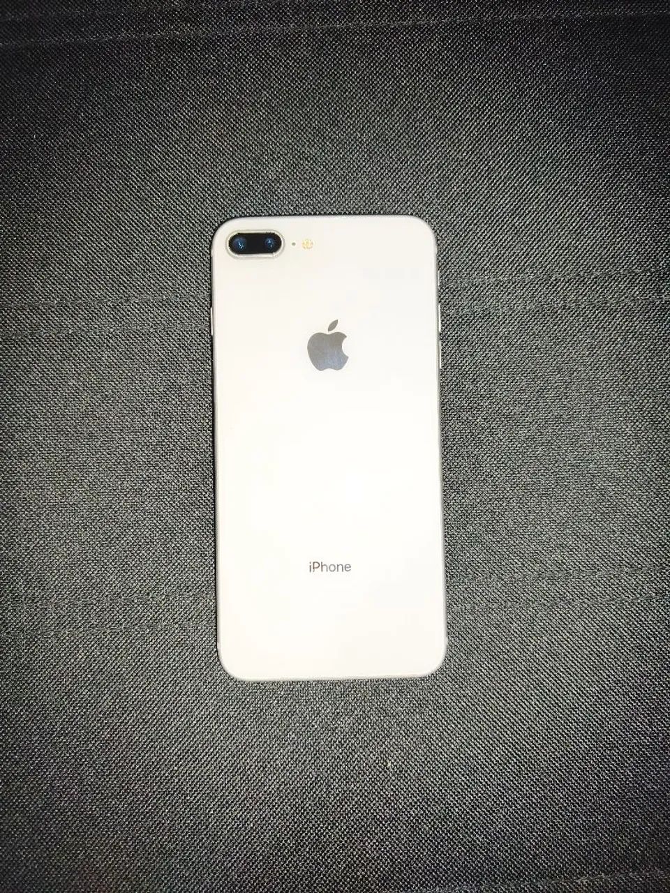 iPhone 8 Plus 64gb 3ram 