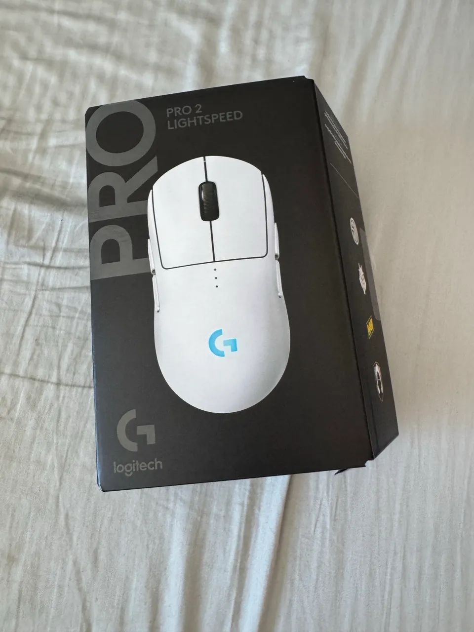 Mouse Sem Fio Logitech G Pro 2 Rgb Branco 32k Dpi 910-007301 - Foto 2
