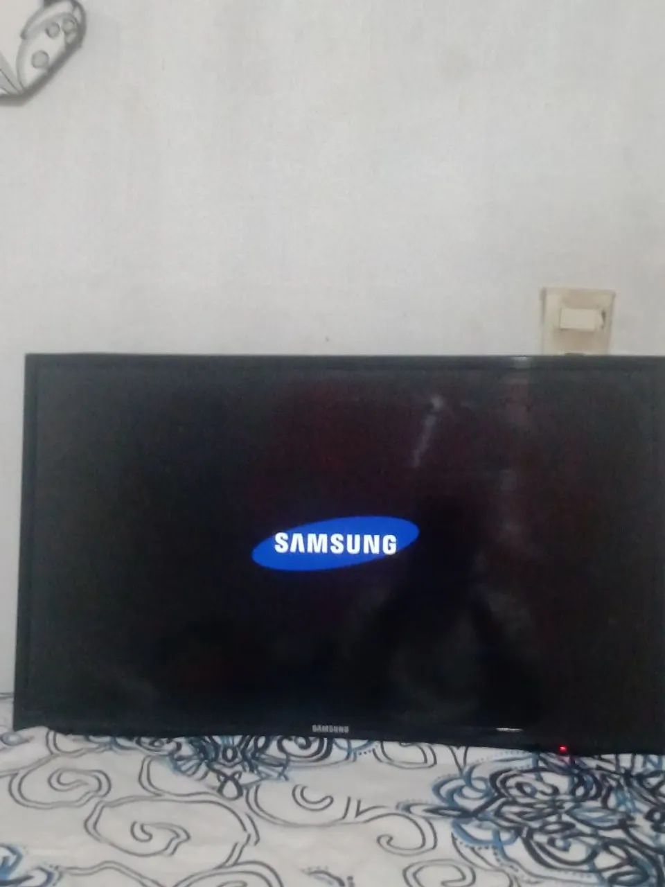 TV Samsung 32,P ... Lê anúncio 