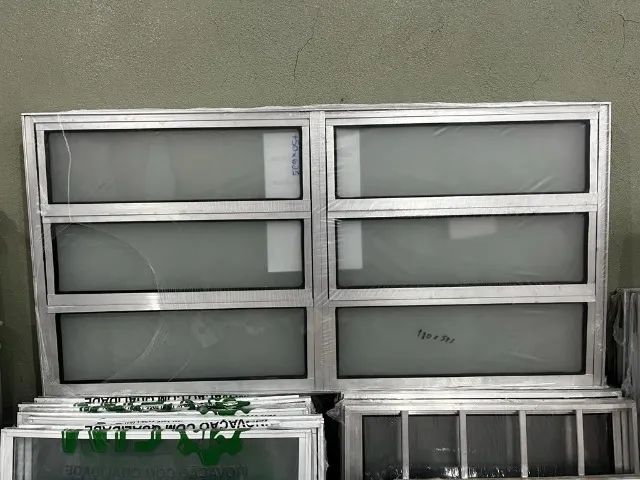 Basculantes de Alumínio com Vidro - Foto 3