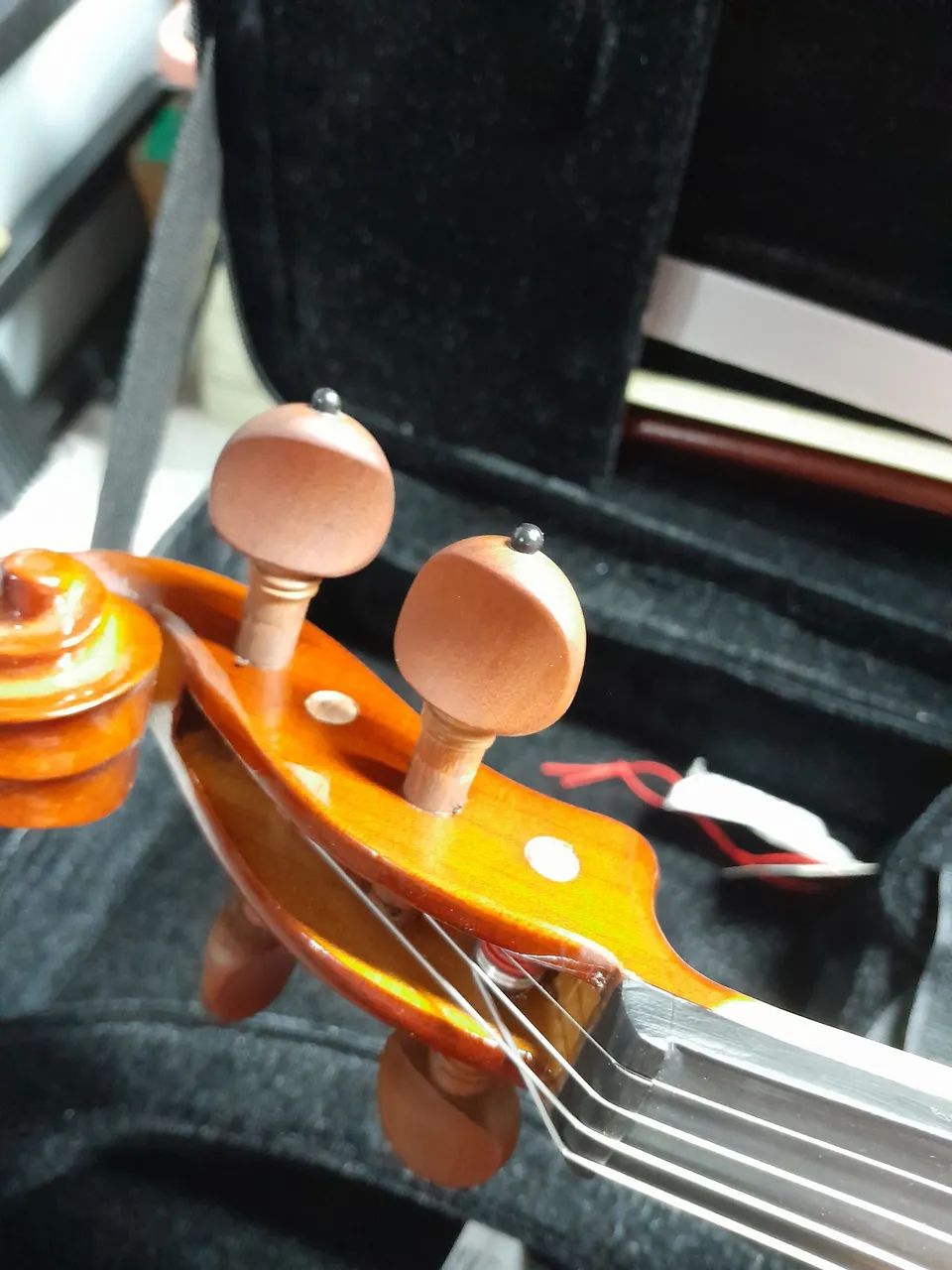 Violino 4/4 maciço ajustado Luthier  - Foto 4