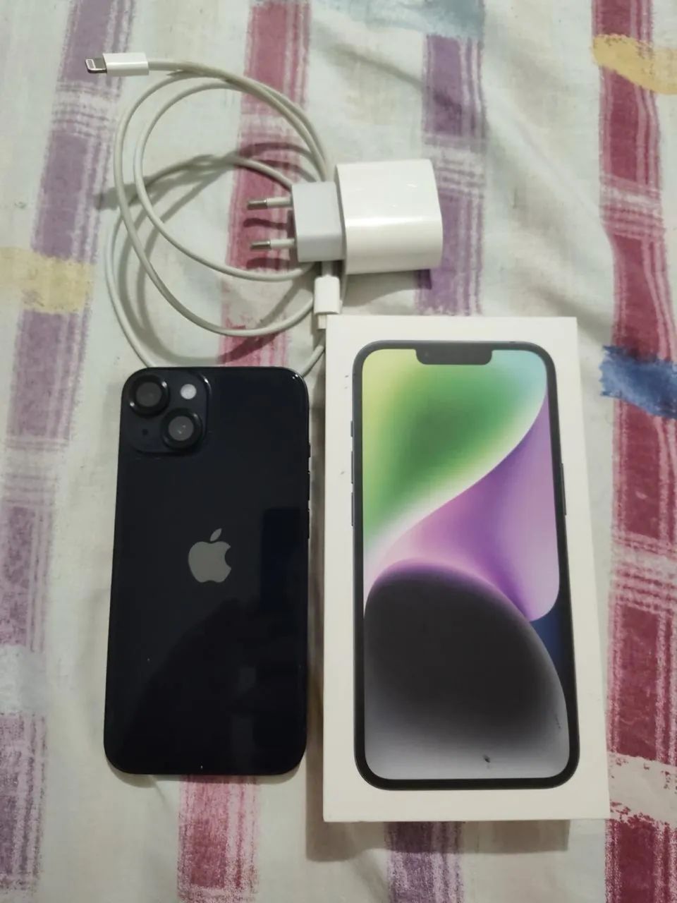 iPhone 14 - 256 GB - Meia Noite
