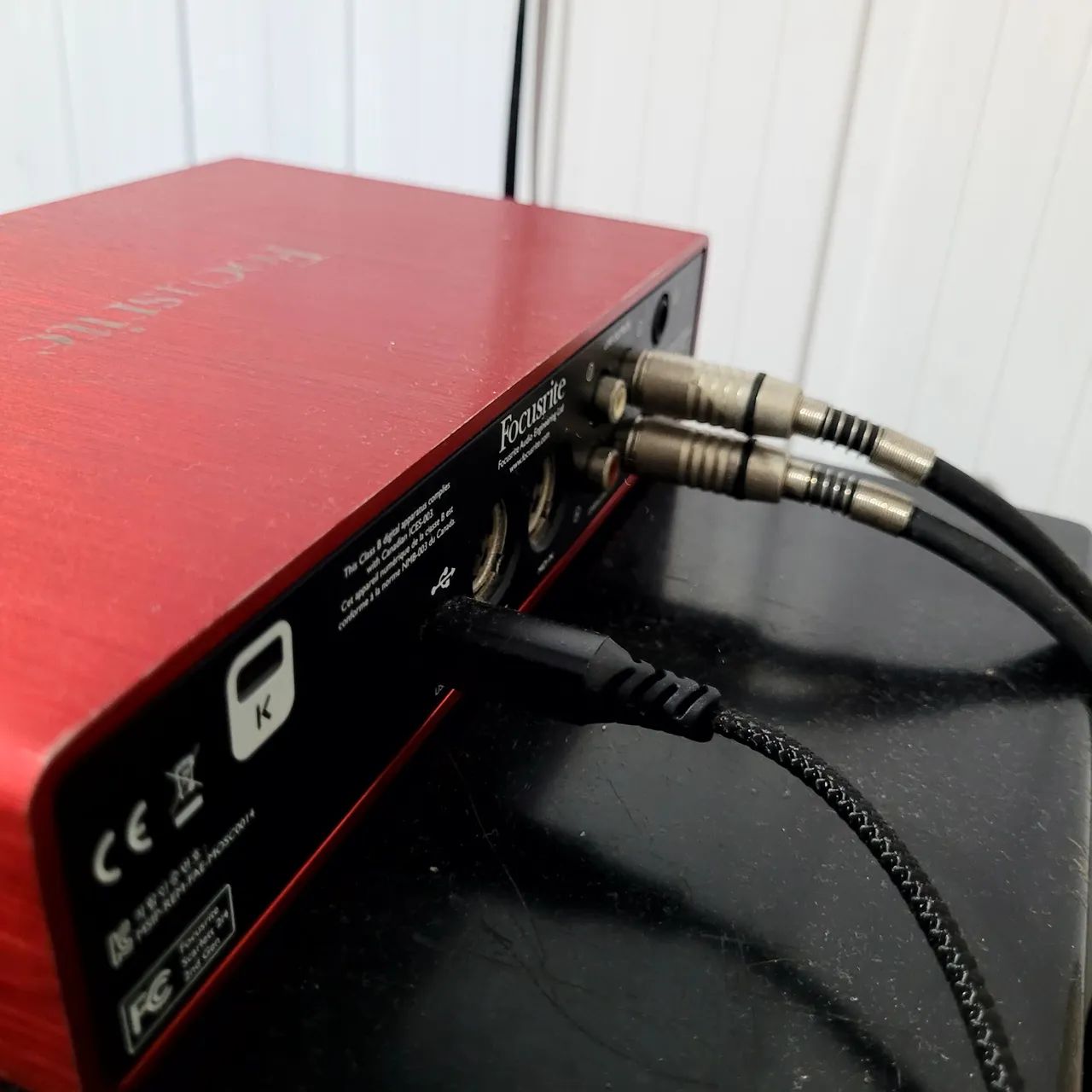 Interface de audio focusrite scarlett 2i4 - Foto 3