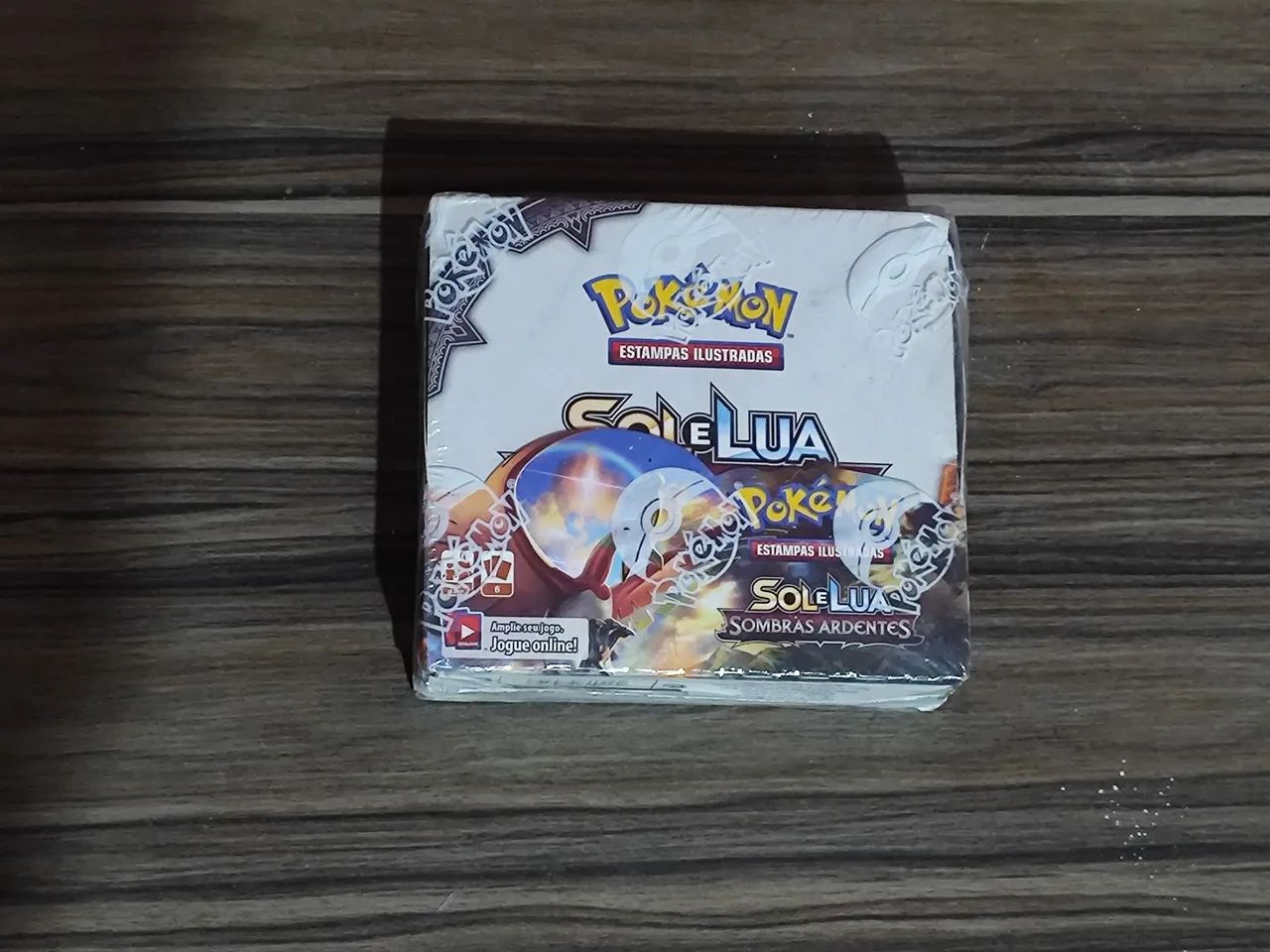 Booster Box Pokémon Sol e Lua Chamas Ardentes - Lacrado Original  - Foto 4