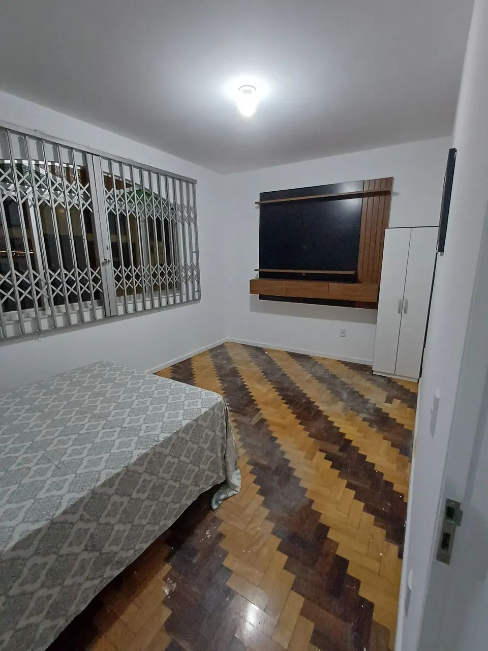 ? ALUGA-SE QUARTO MOBILIADO - KOBRASOL | SÃO JOSÉ/SC - Foto 4