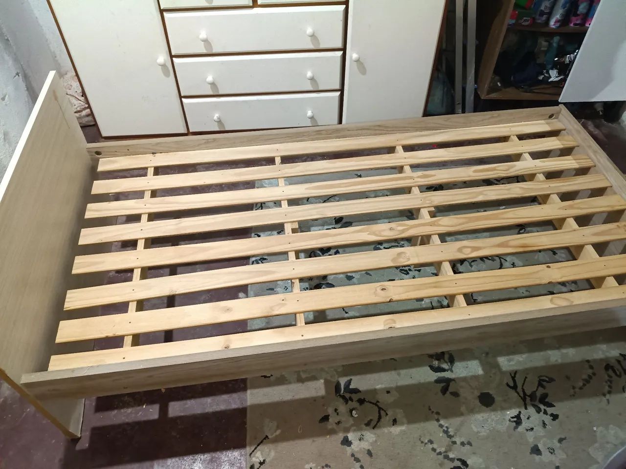 Cama de solteiro 